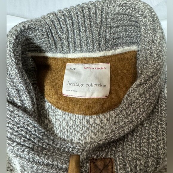 Banana Republic Heritage Collection Merino Wool Sweater Size S - Picture 4 of 5